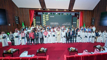 Celebrating Dedication: 194 Employees Honored at KFUPM